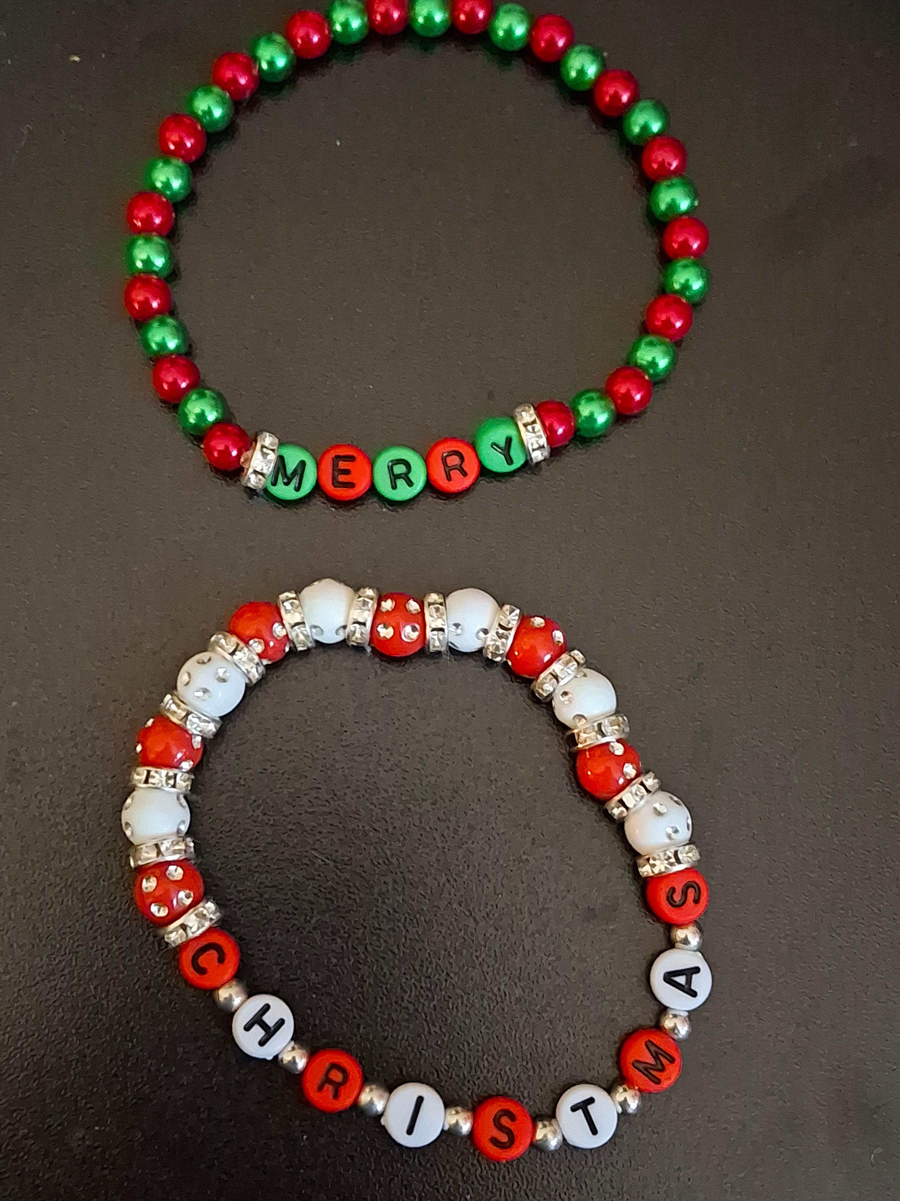 Dark Green and Red and White Beaded Bracelet
