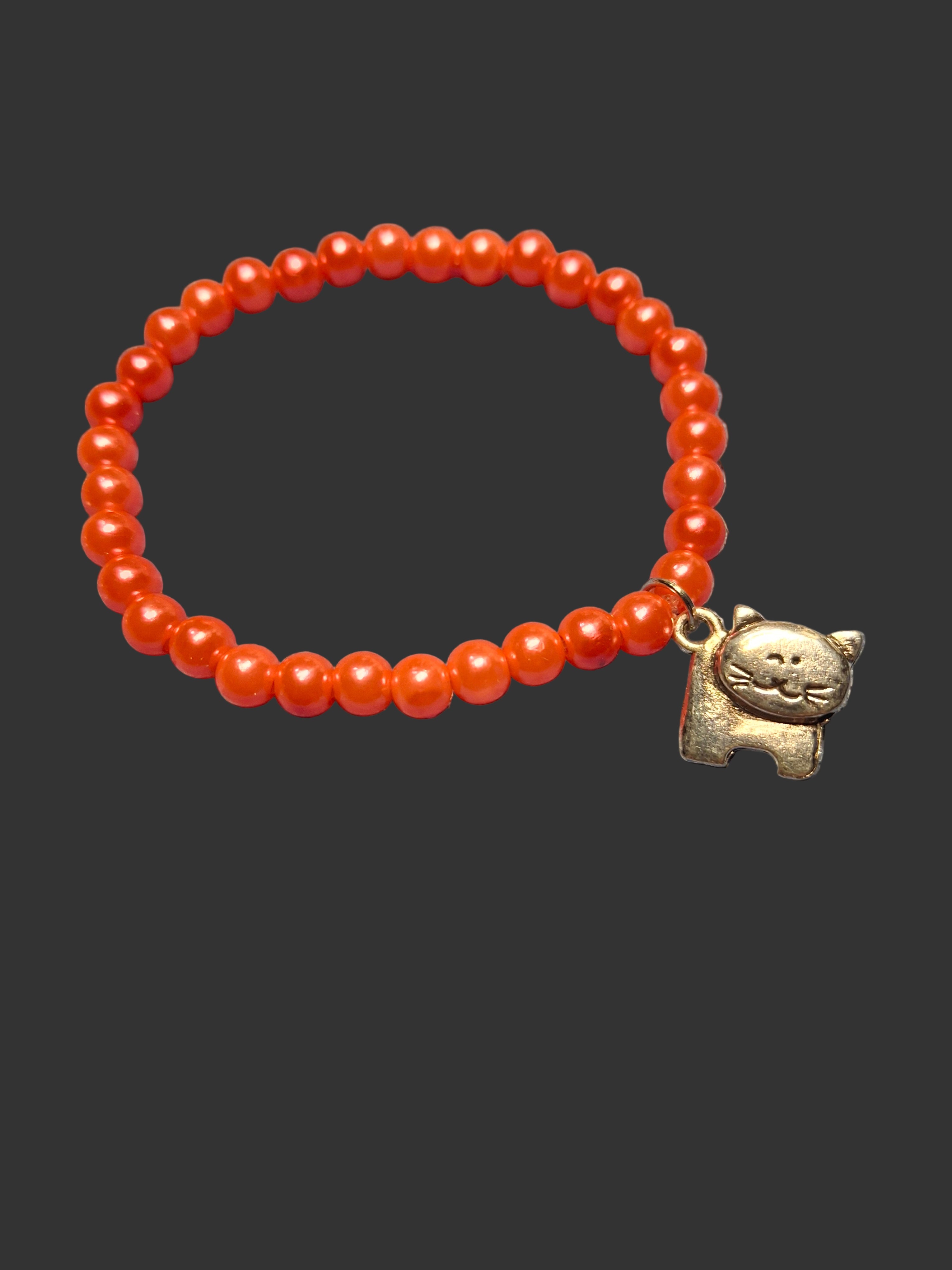 Light Red Round Bracelet With Cat Charm