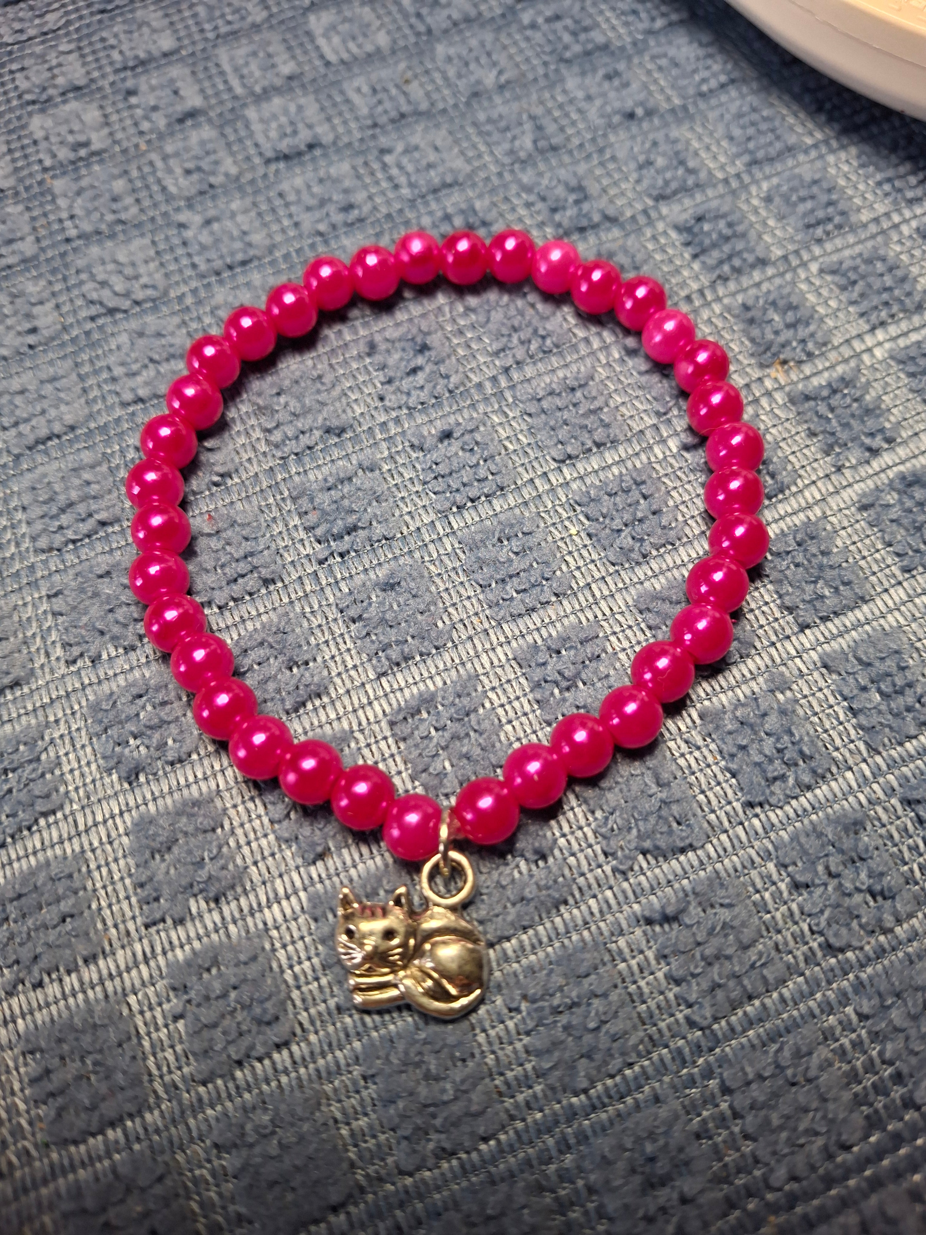 Dark Pink Round Bracelet with Cat Charm