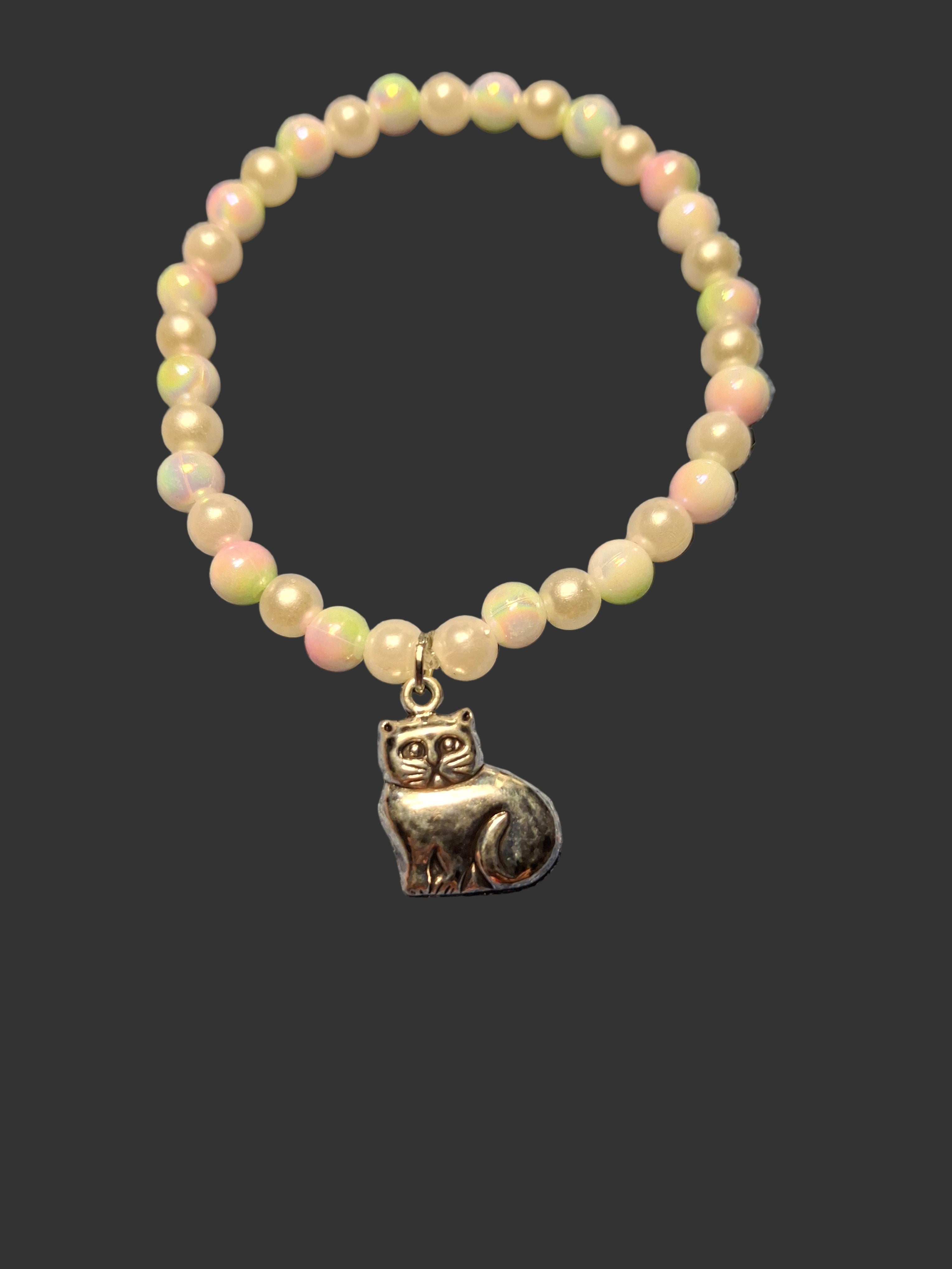 White Pearl Round Bracelet with Cat Charm